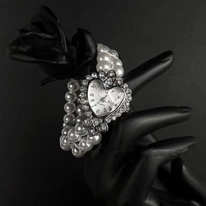 Reloj de Pulsera con Perlas de Imitación de Diamantes Estilo Y2K para Niñas, Reloj de Pulsera con Forma de Corazón, Accesorios Dulces para Hermanas - Product Image 1