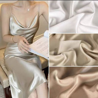 Tissu en satin imitation acétate double face, 180 g/m², 97 % polyester, 3 % élasthanne, doux et infroissable, pour robes - Vente en gros
