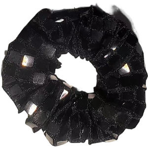 ยางรัดผมทรงสี่เหลี่ยมประดับเลื่อมวิบวับ สไตล์เรโทรหวานๆ สำหรับงานปาร์ตี้  ขนาดใหญ่  ตกแต่งลายเรขาคณิต  หรูหรา  แบบยูนิเซ็กส์ - Product Image 3