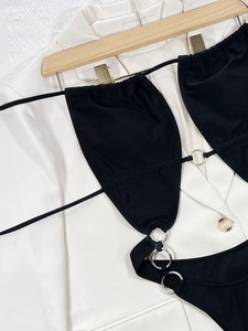 <span class=keywords><strong>Maillot</strong></span> <span class=keywords><strong>de</strong></span> <span class=keywords><strong>bain</strong></span> monokini une pièce noir, style mode uni, avec découpes, bandage, anneau métallique et coussinet <span class=keywords><strong>push</strong></span>-<span class=keywords><strong>up</strong></span>, pour la plage - Product Image 5