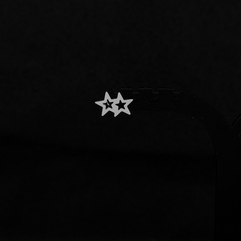 E048-Silver (there are ear holes)