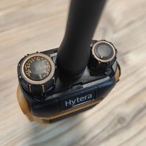วิทยุสื่อสารแบบดิจิตอล HYTERA BD615 ระบบ DMR แบบ Wideband สำหรับมืออาชีพ วิทยุสื่อสารแบบพกพา VHF ยี่ห้อ Hytera ระยะไกล รุ่น BD610 - Product Image 2