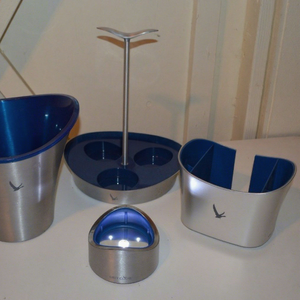 Cubo de Hielo de Plástico Ecológico BIG Grey Goose, Enorme GGV - Product Image 1