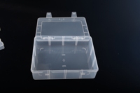 Ensemble organisateur en plastique. Peut être utilisé pour l'huile de poisson, les bijoux, les engins de pêche, les vitamines, le matériel de pêche, les petits organisateurs d'engins.