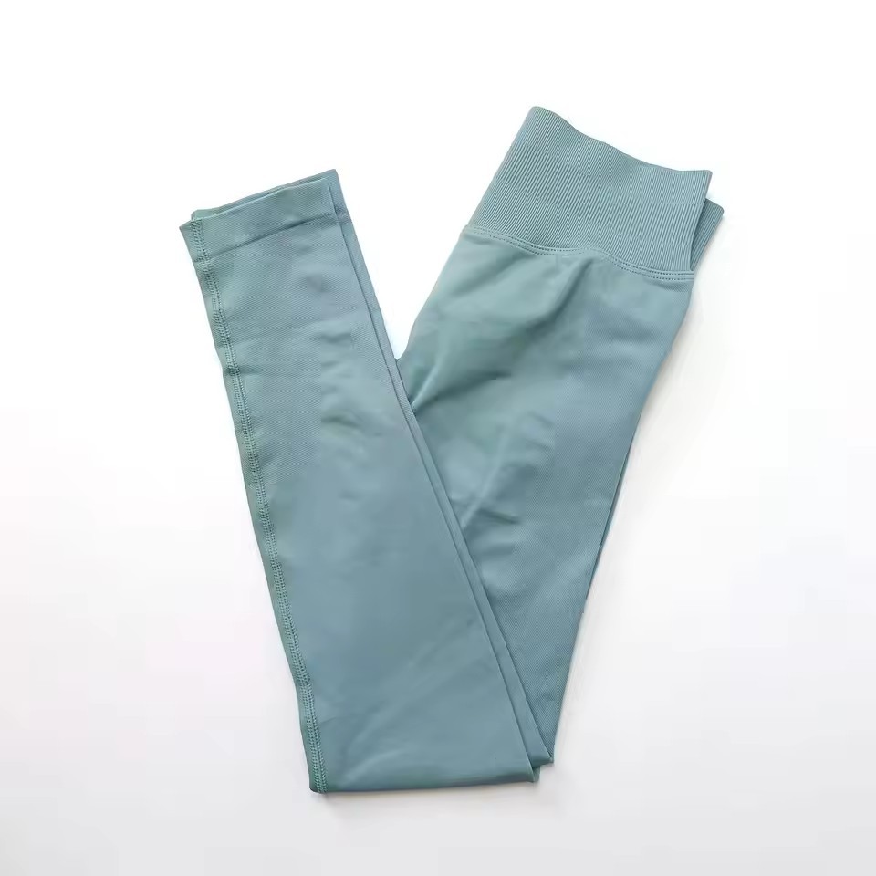 Verde oscuro