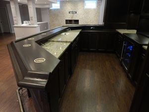 العتيقة خشبية ديلوكس بدروم بار تصميم الطابق السفلي الرطب بار مع مصابيح يندمج بها اللون الأحمر والأخضر والأزرق - Product Image 6