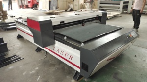 Máy cắt <span class=keywords><strong>laser</strong></span> CO2 1530 1325 100W 130W 150W 180W 200W 300W 500W Giá đỡ bánh răng đơn & đôi truyền đạt S & Máy làm lạnh cw5200 - Product Image 6