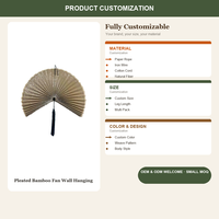 Décoration murale en bambou plissé de style bohème, tissée à la main, écologique, en forme d'éventail, avec pompons, taille personnalisée, logo OEM sur mesure