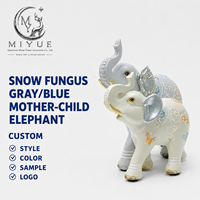 Artisanat en résine moderne et minimaliste en forme d'éléphant mère-enfant, design exquis, écologique, en forme de champignon de neige pour la décoration intérieure