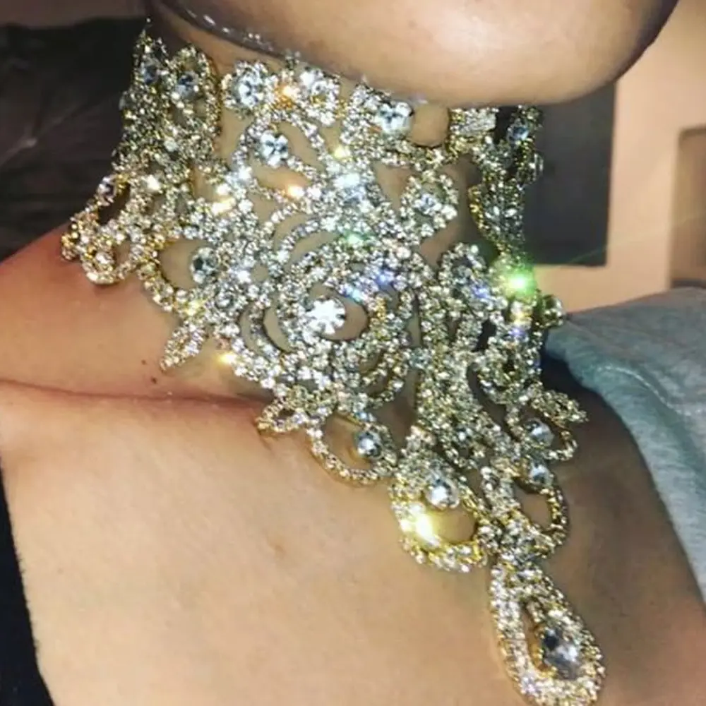 SHIHAN Luxury Jewelry Rhinestone Flower Choker Necklace for Women Bling Crystal Bib Necklace Statement Jewelry Accessories