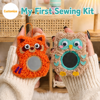 Kit de couture pour enfants OEM ODM, kit d'artisanat miroir animaux en peluche pour enfants, ensemble de jouets pendentifs en polaire corail DIY