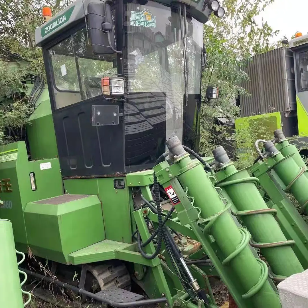zoomlion Sugarcane combine harvester self propelled sugar cane cutter machine Cutaway with good condition
