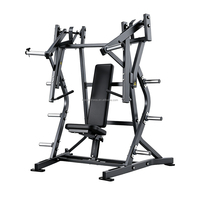 Appareil de musculation professionnel Iso-Lateral Hammer Style à charge par disques pour développements pectoraux en centre de fitness