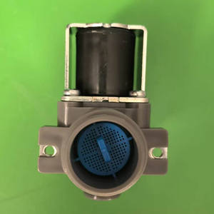 Válvula Solenoide Vertical de Material PP, Entrada de 6 Puntos y Salida de 16 mm, Entrada Ordinaria, Normalmente Cerrada, Válvula de Control - Product Image 1