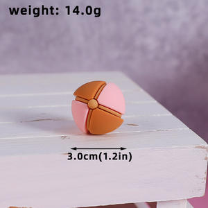 熊蛋糕礼帽卡通马宝宝广场彩虹塔水气球机车车厢软胶娃娃装饰 - Product Image 6