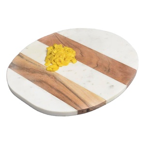 Dernière conception de planche à découper en bois faite à la main manche en bois planche à découper de cuisine de table blocs à découper en bois tarifs de gros - Product Image 4