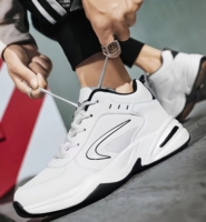 Chaussures de course légères en maille respirante pour hommes, design noir, été, à lacets, semelle intérieure en PVC, semelle intermédiaire souple en EVA, faible MOQ, personnalisables Fujian