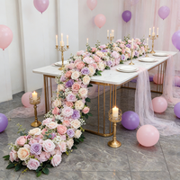 Vente en gros de chemins de table et décorations d'allée de mariage en fleurs artificielles en soie rose et violette de haute qualité