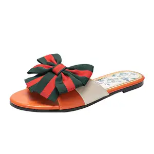 Custom Aantrekkelijke Prijs Nieuw Type Platte Vrouwen Sandalen Strik Decoratie Dames Slippers