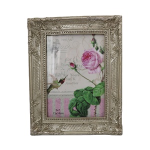 Wholesale <strong>Shabby</strong> <strong>Chic</strong> <strong>Picture</strong> <strong>Frame</strong> in Swept Gold Resin Sculpture for Home Decoration Fits 5x7 Photos - Product Image 3