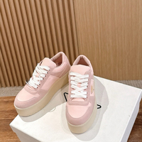 Baskets compensées en daim pour femme, style designer, de haute qualité, basses, à lacets, semelle épaisse, décontractées, pour la marche, avec amorti