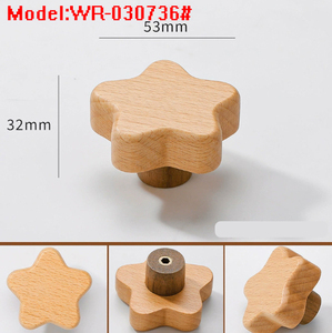 Maniglie Personalizzate per Mobili, Pomelli Creativi a Forma di Stella e Luna in Legno Massello per Armadi, Cassettiere e Camerette - Product Image 3