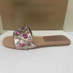 Babouches Femme Colorées à Strass, Antidérapantes, Confortables, Élégantes, Chaussures d'Extérieur, Sandales Plates d'Été pour Femmes - Product Image 6