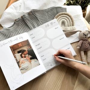 Journal de <span class=keywords><strong>grossesse</strong></span> Premium Livre bébé De la bosse à la naissance Livre de mémoire Premiers 5 ans Milestone Record Keepsake - Product Image 3