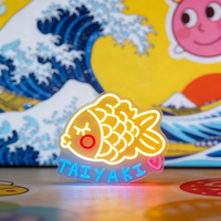 Neonawall, fabricant de néons personnalisés, néon LED Taiyaki en forme de cœur, lumière chaude pour boutique de desserts, maison, vente en gros