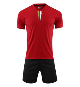 Seragam Sepak Bola Poliester Tahan Lama dan Bernapas dengan Grafis Kustom Lengan Pendek Unisex untuk Penggunaan Harian Klub Jangka Panjang - Product Image 4