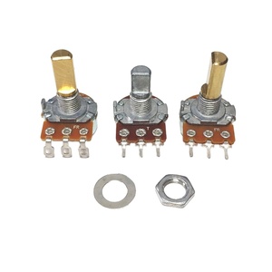 Potentiomètre rotatif moleté à axe en D en métal à 3 broches WH148 pour pédale de simulation de course - Product Image 1