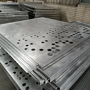 Feuille d'aluminium perforée <span class=keywords><strong>sur</strong></span> <span class=keywords><strong>mesure</strong></span> OEM de 1,5 mm pour mur-rideau extérieur d'école, décorative - Product Image 3
