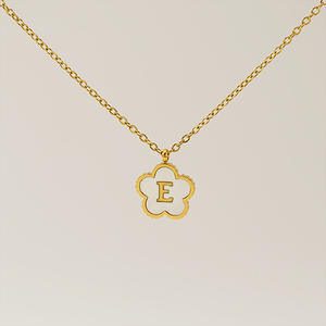 Lettere iniziali quadrifoglio A A A A Z alfabeto personalizzato in acciaio inossidabile collare pendente De Mujer lettera gioielli collane set - Product Image 3