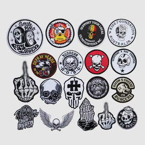 Bordados Custom Logo Parches E Insignias Parches Bordados con Hierro en Para Ropa Camiseta - Product Image 1