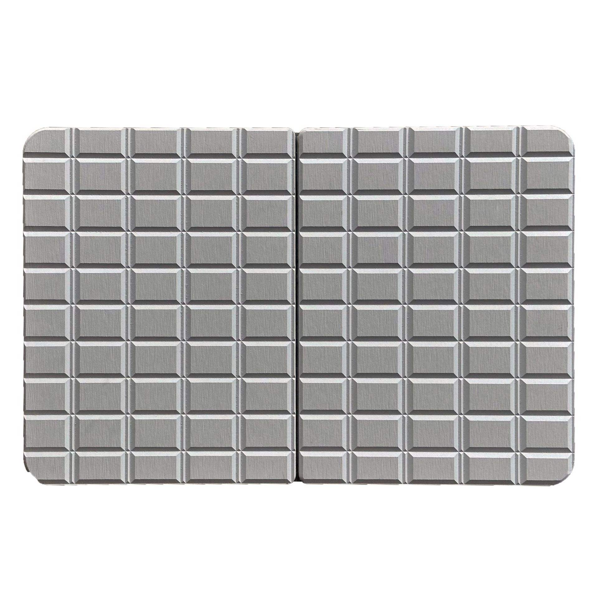 Chocolat gris plié en deux