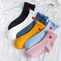 Nouvelle arrivée printemps été ventiler Lovely Women Socks Middle Tube Socks Cute Socks