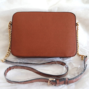 Bolso pequeño de piel sintética con cadena cuadrada para mujer, bandolera de hombro - Product Image 1