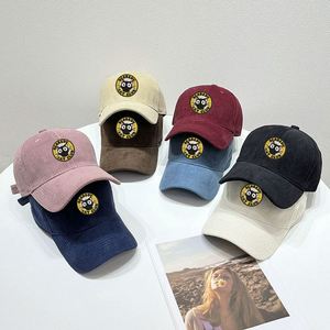 Casquettes de baseball unisexes personnalisées en velours côtelé classique, brodées avec un image sportive vintage - Product Image 3