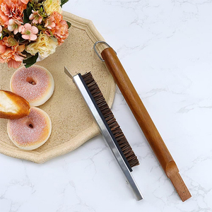 Brosse de nettoyage professionnelle détachable antidérapante en fibres de coco de qualité alimentaire pour four à <span class=keywords><strong>pizza</strong></span>, <span class=keywords><strong>pierre</strong></span> à <span class=keywords><strong>pizza</strong></span> et barbecue extérieur - Product Image 6