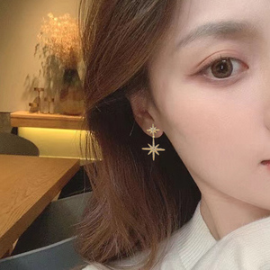 ต่างหูรูปดาวหกแฉกประดับเพชรซิร์คอน<span class=keywords><strong>ส</strong></span>ำหรับผู้หญิง ดีไซน์ดาวคู่เคลือบเงิน/ทอง ทันสมัย เหมาะสำหรับใ<span class=keywords><strong>ส</strong></span>่ทุกวัน - Product Image 5