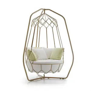 Balançoire de jardin en gros de haute qualité avec panier suspendu, chaises en rotin idéales pour un balcon intérieur/