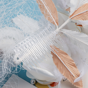 Voile de mariée court et élégant CYG en gros avec décoration délicate de roses et peigne à <span class=keywords><strong>cheveux</strong></span> en plastique - Product Image 5