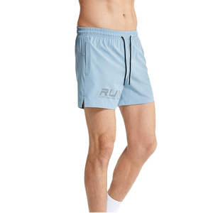 กางเกงขาสั้นกีฬาผู้ชาย แห้งเร็ว ผ้าเนื้อเดียว เอวยางยืด ระบายอากาศ ป้องกันรอยยับ ผลิตจากผ้าสแปนเด็กซ์/โพลีเอสเตอร์ เหมาะสำหรับออกกำลังกาย วิ่ง และฝึกซ้อม ขายส่ง - Product Image 1