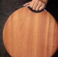 Hotselling ronde snijplank van massief hout met metalen handvat voor het voorbereiden van groenten, vlees, fruit en voedsel in de keuken