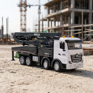 Camion RC Huina 1/18 en plastique, télécommandé, pompe à béton, bras de 120 cm, 11 canaux, ingénierie de construction, câble USB électrique - Product Image 3
