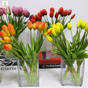 Bouquet da Sposa di Tulipani Artificiali in PVC di Alta Qualità all'Ingrosso Effetto Real Touch per Decorazione di Matrimoni e Hotel - Product Image 2