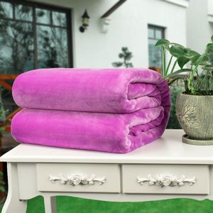 Manta de Franela Estampada de Lujo Ecológica, Tejida, Suave y Acogedora para Decoración del Hogar, Apta para Todas las Estaciones - Product Image 2
