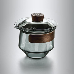 Gaiwan en verre gris fumé avec infuseur et couvercle en bois de noyer, ensemble de thé Kung Fu, bol individuel - Product Image 1