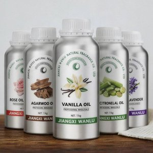 Olio Essenziale di Sandalo Puro al 100% a Lunga Durata, Vendita all'Ingrosso, Fornitura Diretta dalla Fabbrica <span class=keywords><strong>per</strong></span> Profumi, Candele e Produzione di Saponi - Product Image 1