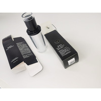Fabrication sur mesure de boîtes cadeaux en carton blanc carré pour flacons cosmétiques avec fermeture à cordon
